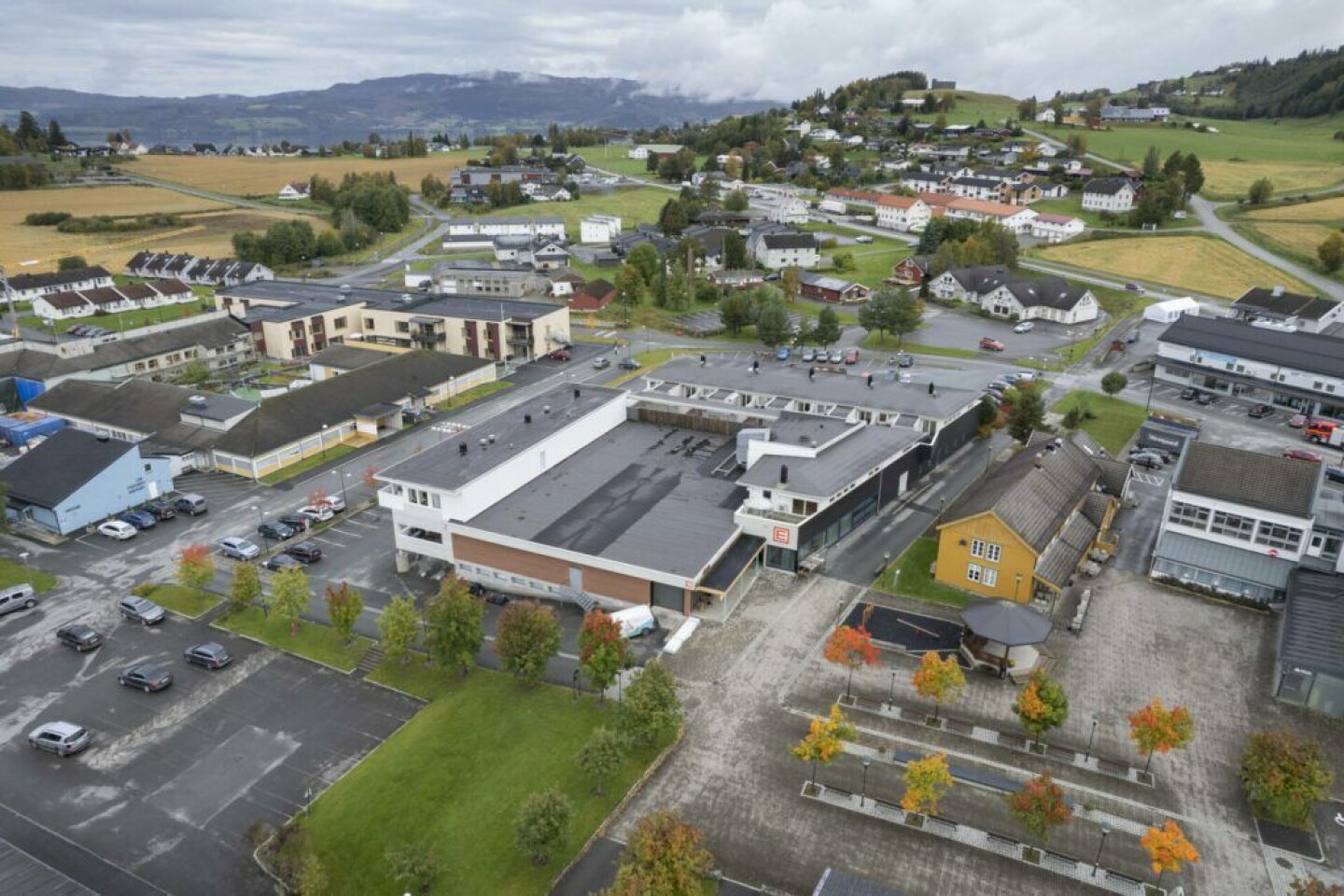«Tilgjengelig næringsareal er noe av det aller viktigste å ha for en kommune som ønsker vekst i næringslivet,» skriver innleggsforfatterne.
