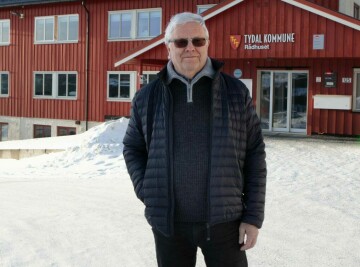 Setteordfører Gunnbjørn Berggård mener søksmålet er viktig både lokalt og prinsipielt. Foto: Merete Lien.
