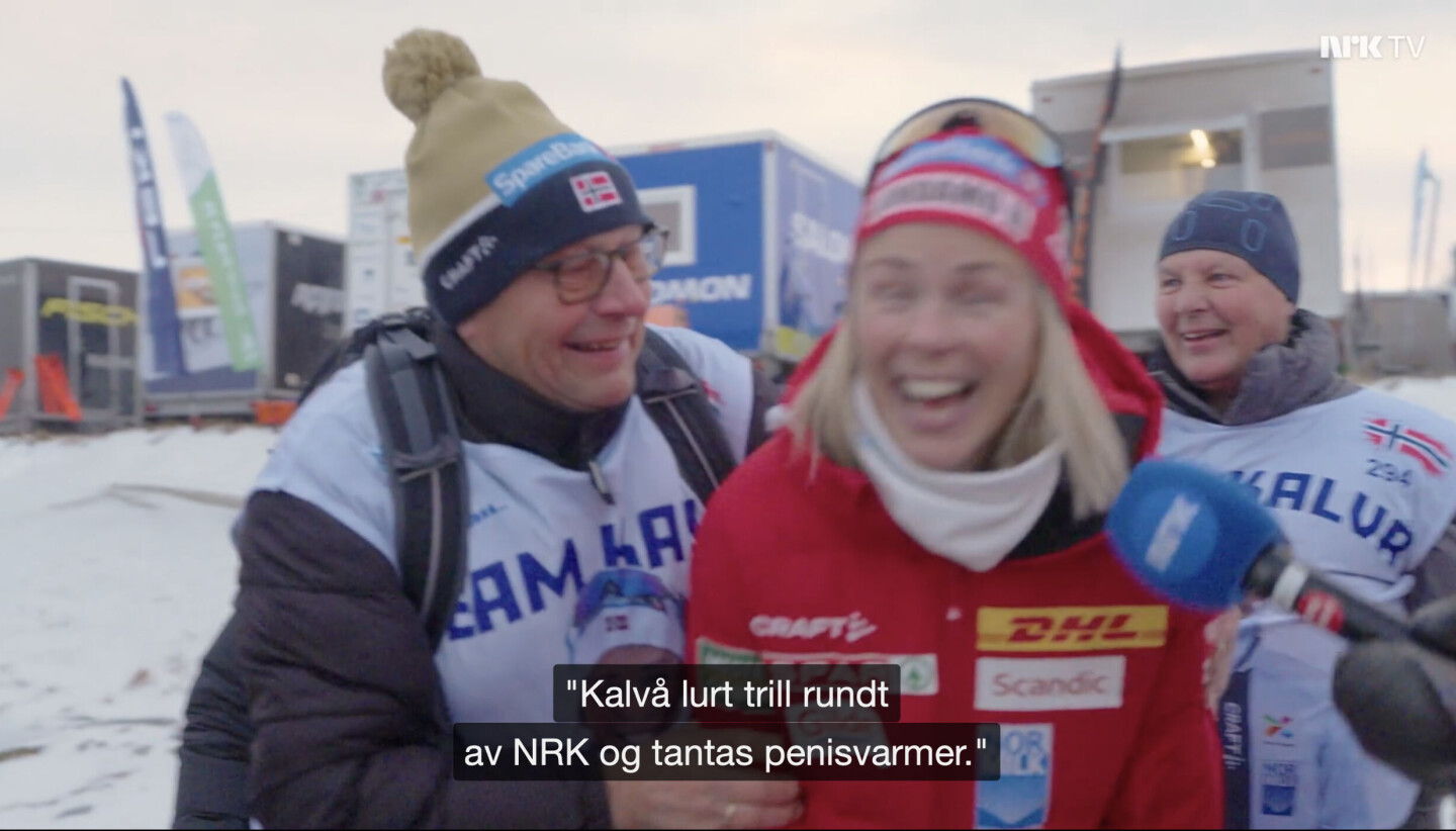 Gammelonkel Ingar var også med på spøken, og kunne til slutt ta rundt en lettet Kalvå da det hele ble avslørt. Foto: skjermdump NRK